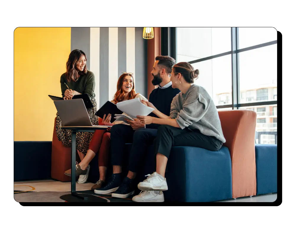 conexión entre equipos al implementar CRM